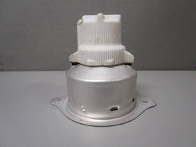 31823701 Amana Range Light Asm No Lens 77.928 Asmn