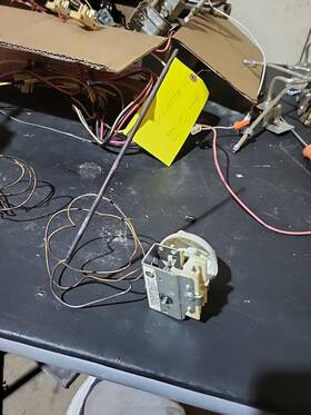 W10565875 Amana W11673272 Range/stove/oven Thermostat Part #