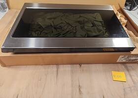 00143592 Bosch Microwave Outer Door Panel / 143592