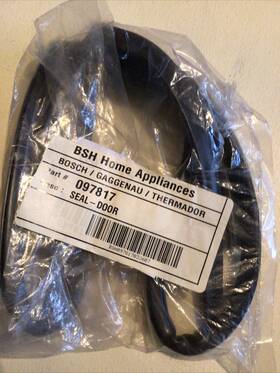 097817 Bosch Thermador Drawer Seal New Oem