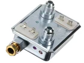 9000135464 Bosch Two Way Valve