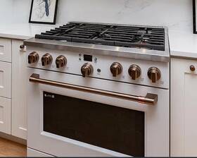 Caf 084691855156 - Handle And Knob Set For 36 Inch Pro Range Rangetop Brushed Copper