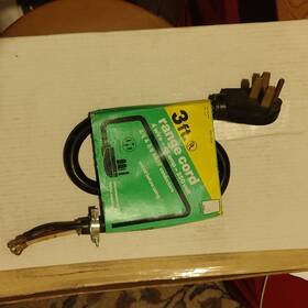 00603 Carol Cable Company Inc. 3ft. 4 Wire Range Cord 45 Amp 250 Volt 2/6 And 2/8 Conductors