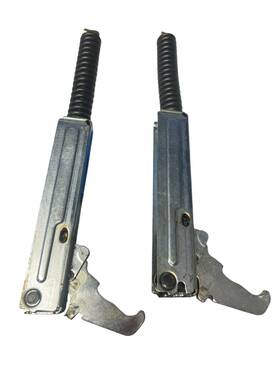 E30ew75ess3 Electrolux 318244302 Oven Door Hinge Kit Two Hinges - B12