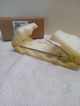 316134900 Frigidaire New Oem Range Temperature Probe