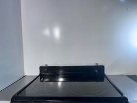 316282908 Frigidaire Main Cooktop Assembly Oem