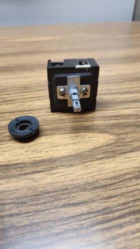 318220020 Frigidaire Range Infinite Switch