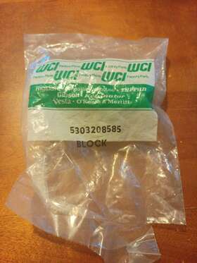 5303208585 Frigidaire Range Block Terminal - Brand New In Plastic Bag