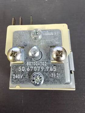 50.67079.945 Frigidaire 807004702 New Oem Range Infinite Triple Burner Free Shipping A10