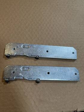 Wb10t10053 Ge Oem Oven Hinge Receiver Set 2