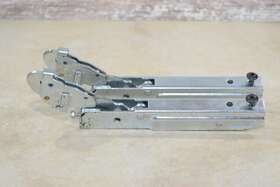 Wb10x21978 Ge Hotpoint Range Oven Door Hinge Set Of 2 New Open Box