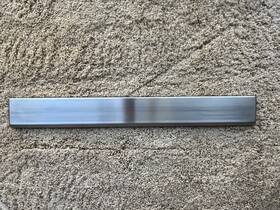 Wb15x10168 Ge Monogram Range / Range-top Static Drip Tray Handle Used Excellent
