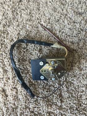 Wb21x10117 Ge Monogram Range / Range-top Griddle Thermostat Oem Part Number