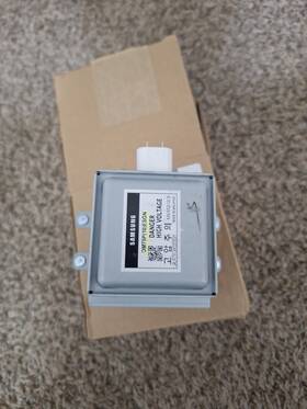 Wb27x10939 Ge Microwave Magnetron Tested Good Om75p Asmn