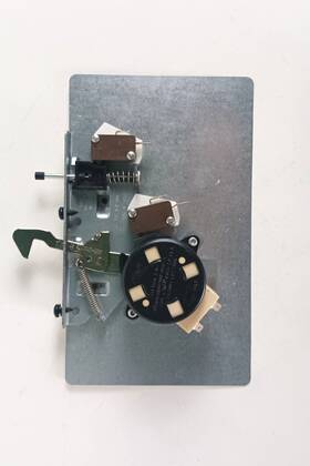 11473725 Hisense Door Latch And Lock Shield 3286113 For Range Oven Hbe3501cps