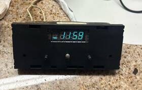 Jenn Air 12200028 Wm2720w Clock Control 100-254-13 Or 205663 Used Bright