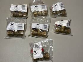 R602 Jmf Lot Of 7 - Gas Valve Ball Type Lever Handle 1/2 Inch Fxf Brand New