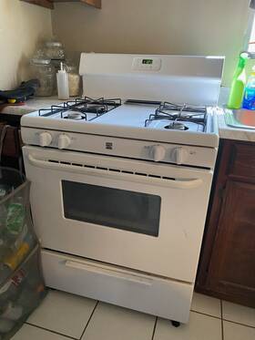 790.7040 Kenmore White Standard 30 In Gas Range 4 Burner Stove With Owners Manuals