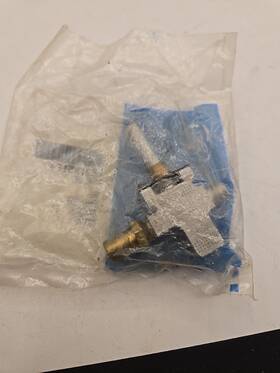 Wb21x5184 Kenmore Genuine Oem Range Oven Burner Valve 9c3