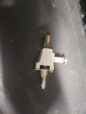 Maytag 07720701 Whirlpool Caloric Stove Burner Valve