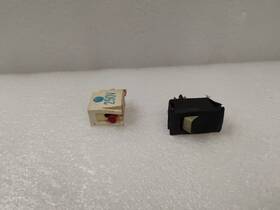 7403p067-60 Maytag - Whirlpool Oven Rocker Switch With Led / Light Indicator