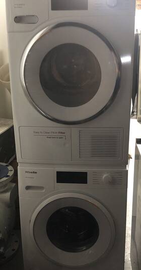 Txi680wp Miele Twi180p/txi680wp Washer And Dryer Set Stacking
