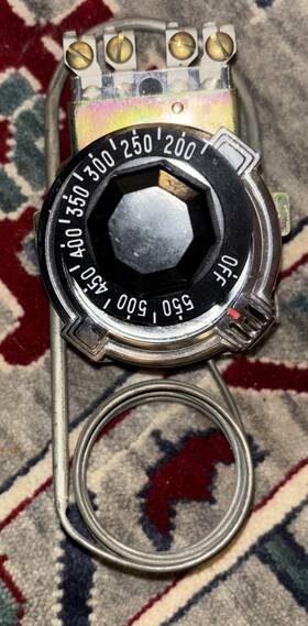 40-z29204 Robertshaw 5557 Robert Shaw Thermostat Jd3