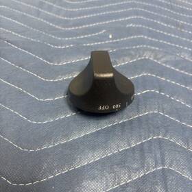 15-10-179-04 Thermador / Bosch 00415023 Griddle Control Knob 00411275 15-10-179-4
