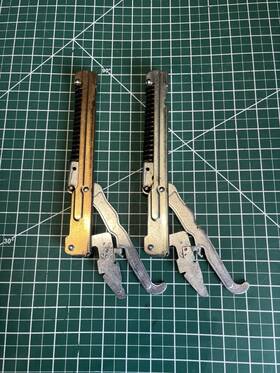 14-31-751 Thermador / Bosch 00486917 Oven Door Hinge Set 486917 1013785