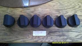00415022 Thermador Cgb48ru Set Of 6 Bbq Knobs Black In Good Shape