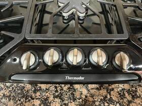 Sgsx365cb Thermador Silver Knob Stove Top- Multiple Available
