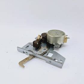 013250-000 Viking Built-in Wall Oven Door Latch Same Day Shipping And Warranty