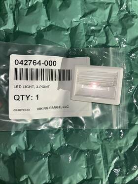 042764-000 Viking Led Light 3 Point Oem