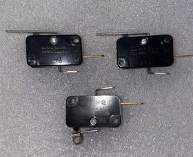 Pe110028 Viking Pe110027 Oem Switch Bundle 0067919 X2 Used Working Pe110028 Viking Pe110027 Oem Switch Bundle 0067919 X2 Used Working