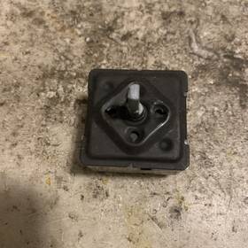 31556032 Whirlpool 0315563 - Maytag Range Infinite Switch. #260