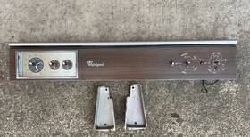 Rck87 Whirlpool Vintage Stove Range Clock Timer Control Panel And Side Parts 1970s