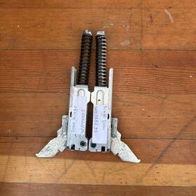 W10388635 Whirlpool W10440013/w10388635 Maytag Kitchenair Door Hinges R/l Range Oven W10388635 Whirlpool W10440013/w10388635 Maytag Kitchenair Door Hinges R/l Range Oven
