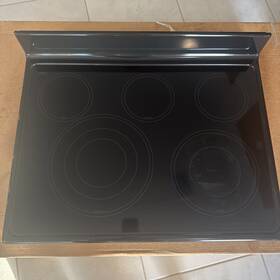 W10877558 Whirlpool Range Cooktop