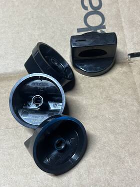 Wfes3030rs0 Whirlpool Four Range Knobs W11331198 For 30 Day Warranty