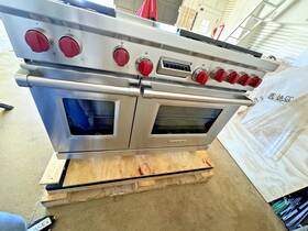 18123024 Wolf 48 Inch Dual Fuel Range 6 Burners And Infrared Griddle Df486g- Lightly Used