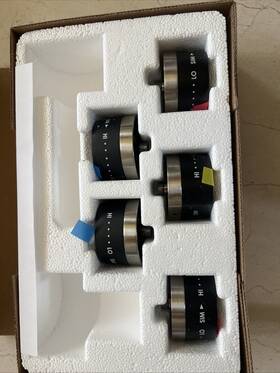 826986 Wolf Black Stainless Knobs