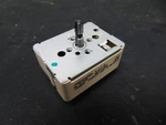 Electric Range JBP35DM2BB Surface Element Switch 164D1816P008. Fixed Price $10.49.
