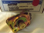 Maytag/amana/admiral/jenn Air Stove 74001252 Regulator, Pressure New In Box. Fixed Price $88.00.