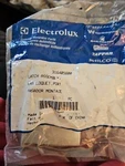 316405800 Genuine Oem Frigidaire Range Latch Assembly -----------------(B84). Fixed Price $6.00.