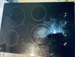 Perfectly Working Ge Radiant Electric Cooktop (cracked Glass Lower Left #JP3030. Fixed Price $280.00.