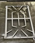 Thermador Range Grate 00142537, 14-33-541-02, 16-10-648-02, 488737. Fixed Price $110.99.