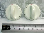 2 White Plastic Jenn-air Range Dual Burner Knobs 74005709 7737P1 KIP5B59 Asmn. Fixed Price $14.90.
