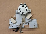 Whirlpool Oem W10195934 Oven Door Latch Assembly New Open Box Nob 34C. Fixed Price $9.99.