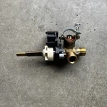 Dacor Range Center Dual Burner Valve 103689-01, DE81-04151A C7. Fixed Price $59.95.