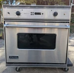 Viking 30 Electric Wall Oven VESO107CSS. Fixed Price $400.00.